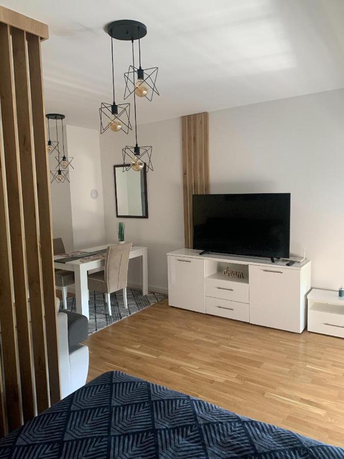 City Heez Apartman Appartement Tuzla Buitenkant foto